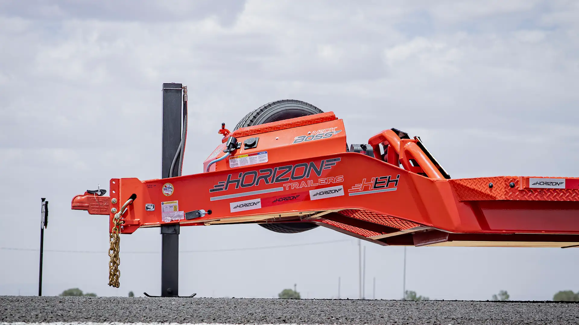 horizon trailers img
